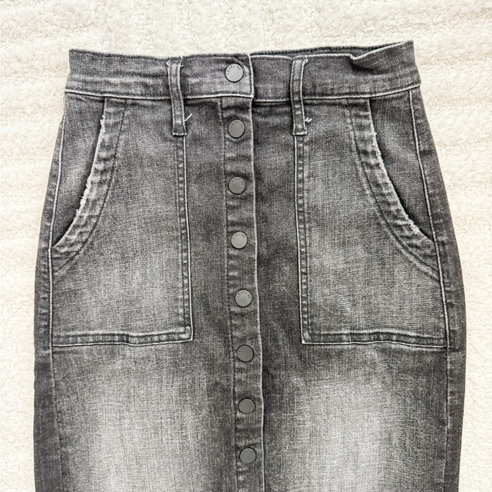 Anthropology Level 99 Susie Snap Front Black Pencil Skirt Sz 26 - Picture 3 of 5